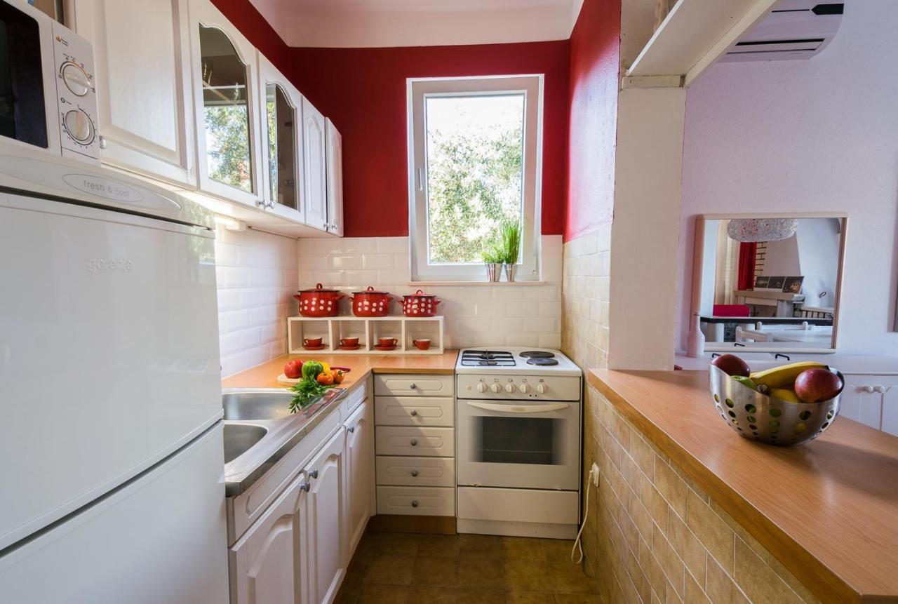 Dunja Apartman *